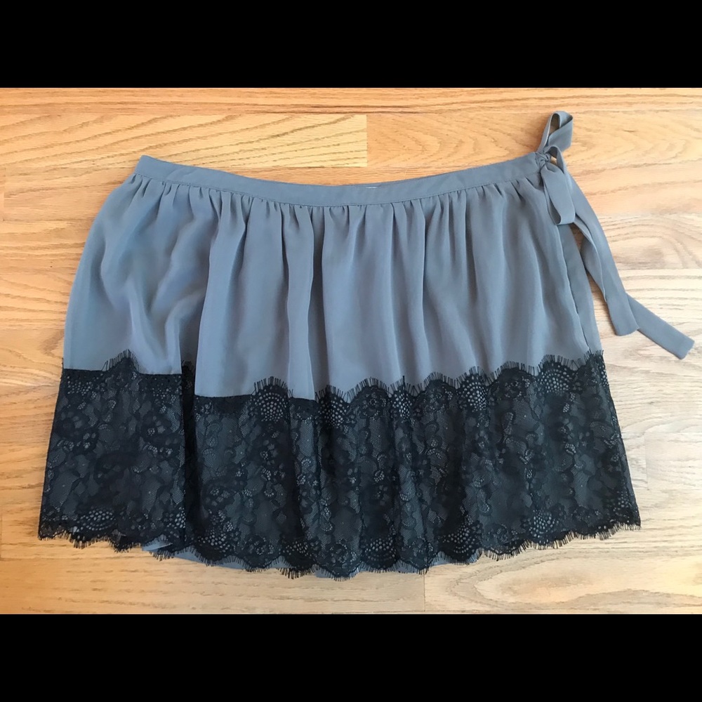 Lauren Conrad grey and black skirt